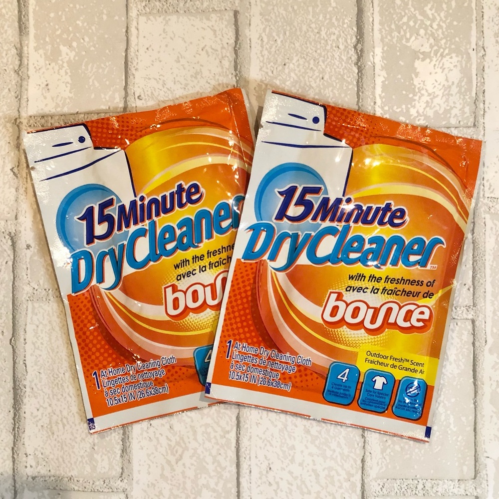 NWT set of two bounce 15 minute Dry Cleaner Cloths